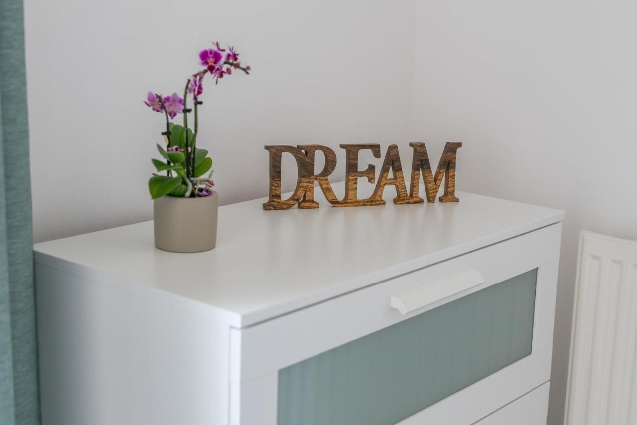 Nice Apartment Garden - 5 Min Disneyland Paris - Val D'Europe Center Chessy  Esterno foto
